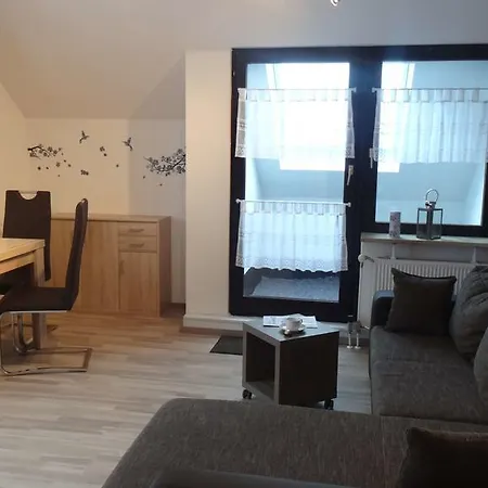 Ferienwohnung Gartenstrasse Apartment *