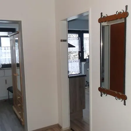 Apartment Ferienwohnung Gartenstrasse